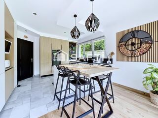  Maison à vendre 7 pièces 250 m²