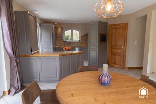  Maison � vendre 6 pi�ces 186 m�