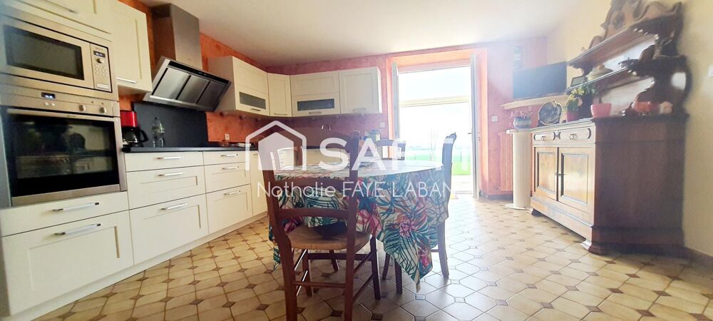 Vente Maison Maison 4 chambres avec hangar et garages Senille-saint-sauveur