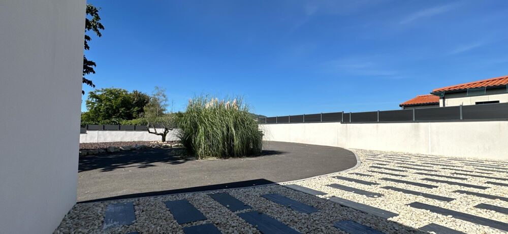 Vente Maison Villa contemporaine avec piscine – Orcet Orcet
