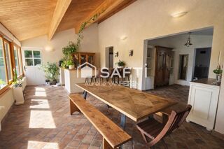  Maison à vendre 8 pièces 237 m²