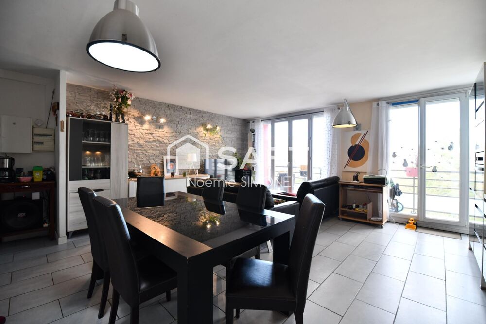 Vente Appartement Grand appartement de trois pièces ! Ravalement réalisé récemment! Chilly-mazarin