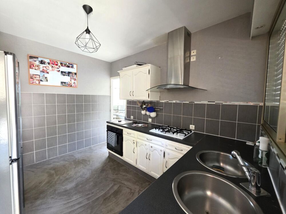 Vente Maison Belle traditionnelle 5 chambres, sur les hauteurs de La Flèche ! La fleche