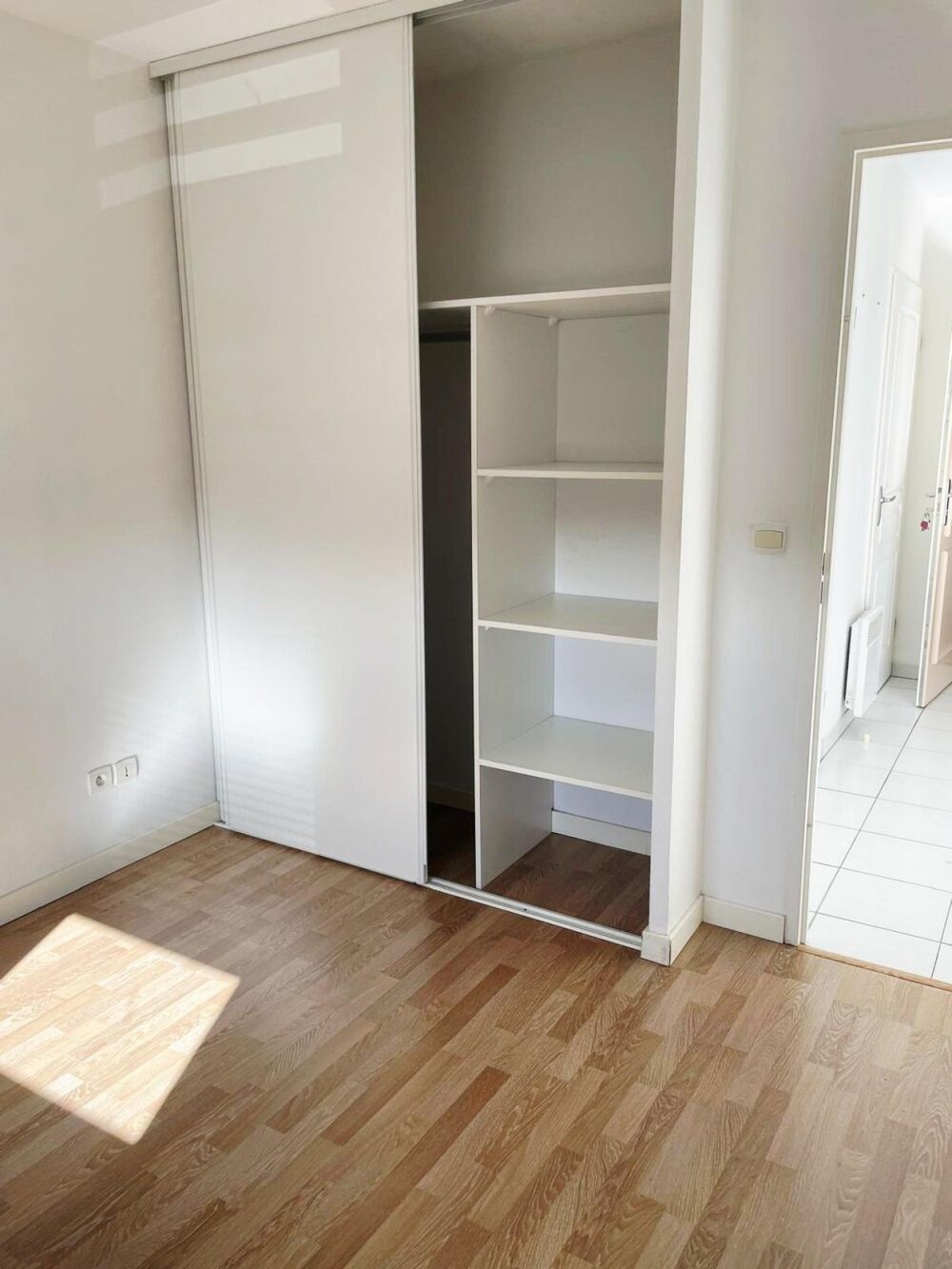 Vente Appartement T2 - Dernier étage, balcon sud, piscine, parking Parempuyre