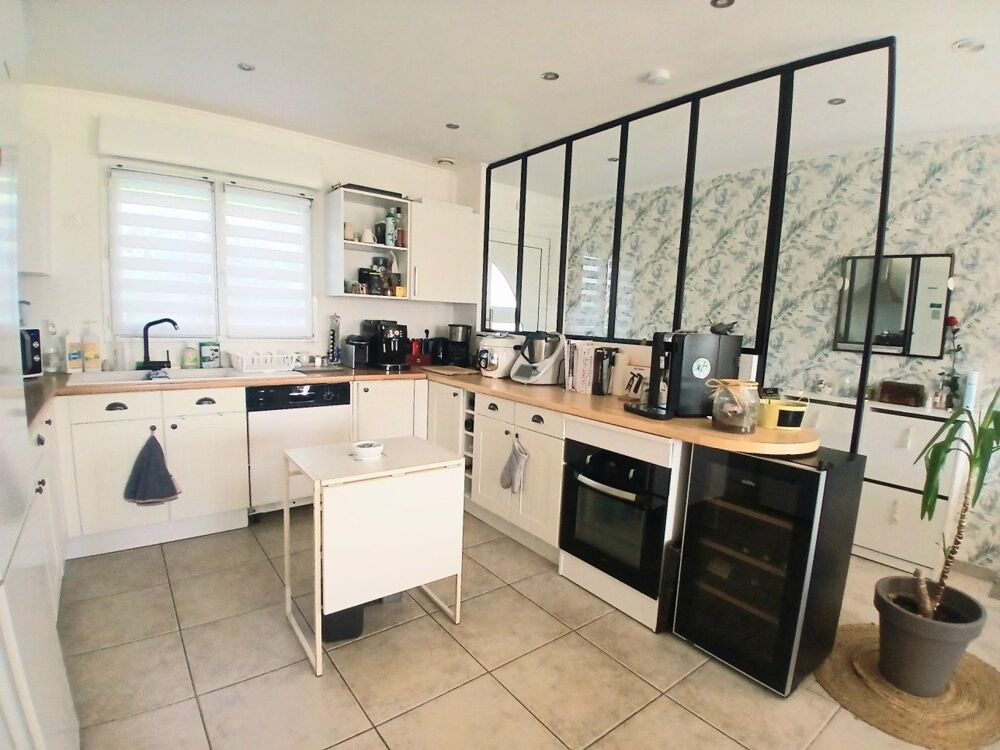 Vente Maison maison 5 chambres terrain garage Novy-chevrieres