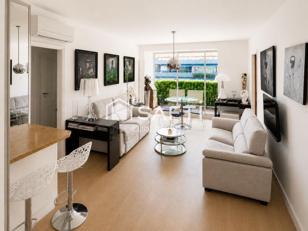à vendre  Appartement Saint-Tropez (83990)