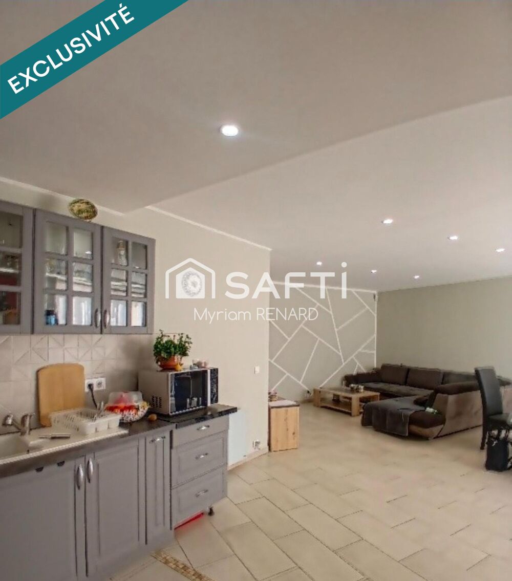 Vente Maison Maisons communicantes entièrement rénovées, T7 d'environ 225 m² Ecoyeux