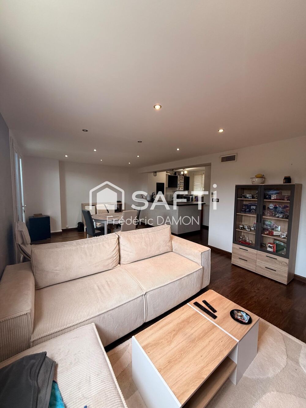 Vente Appartement Jolie appartement faux T4 à la Seyne sur mer, proches de toutes commodités La seyne-sur-mer
