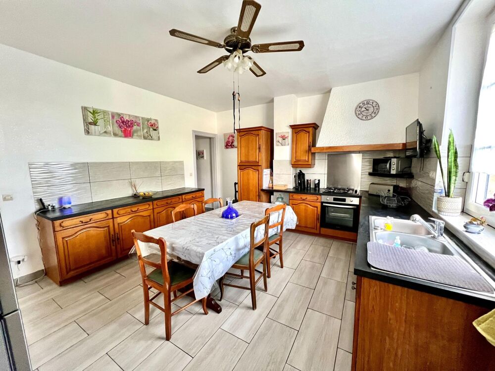 Vente Maison Charmante et vaste maison en pierre de 157 m² Villers-cotterets