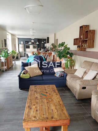  Maison � vendre 9 pi�ces 227 m�