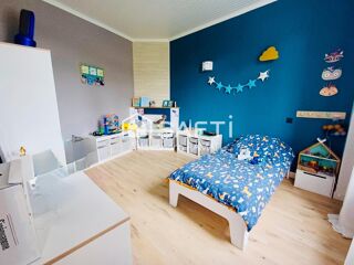  Maison � vendre 7 pi�ces 165 m�