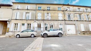  Immeuble à vendre 210 m² Cognac