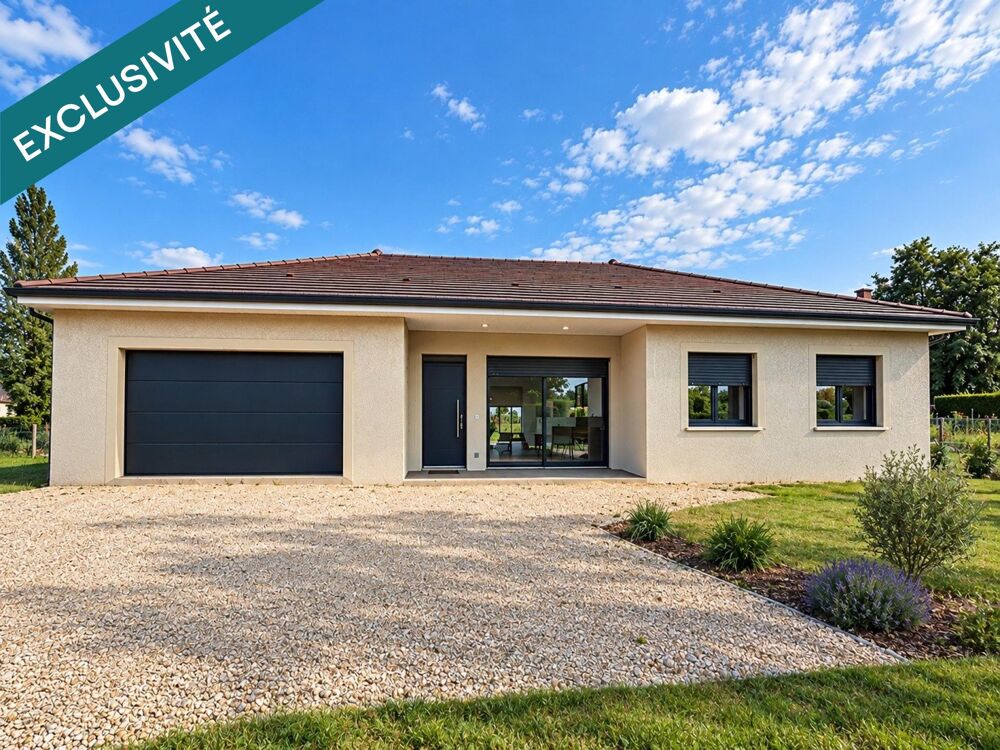 Vente Maison Maison 4 pièces ,3 chambres et un grand garage. Simandre