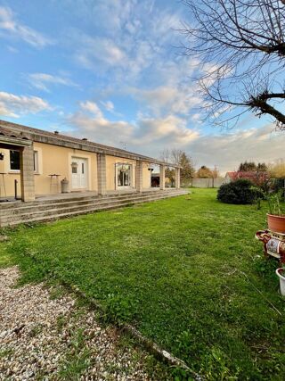  Maison � vendre 6 pi�ces 140 m�