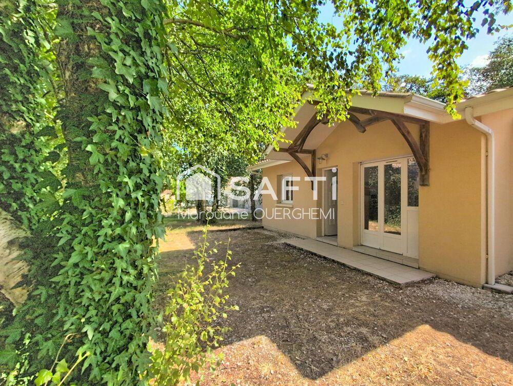 LACANAU VILLE  Maison T3 sur parcelle d'environ 400 m²
