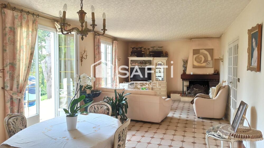 Maison d'environ 148 m² sur un terrain de 7502 m² dont 2200 m² constructible à VIGNOC