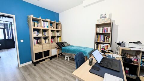 belle boutique sur un emplacement n&deg;1 bis 299000 37500 Chinon