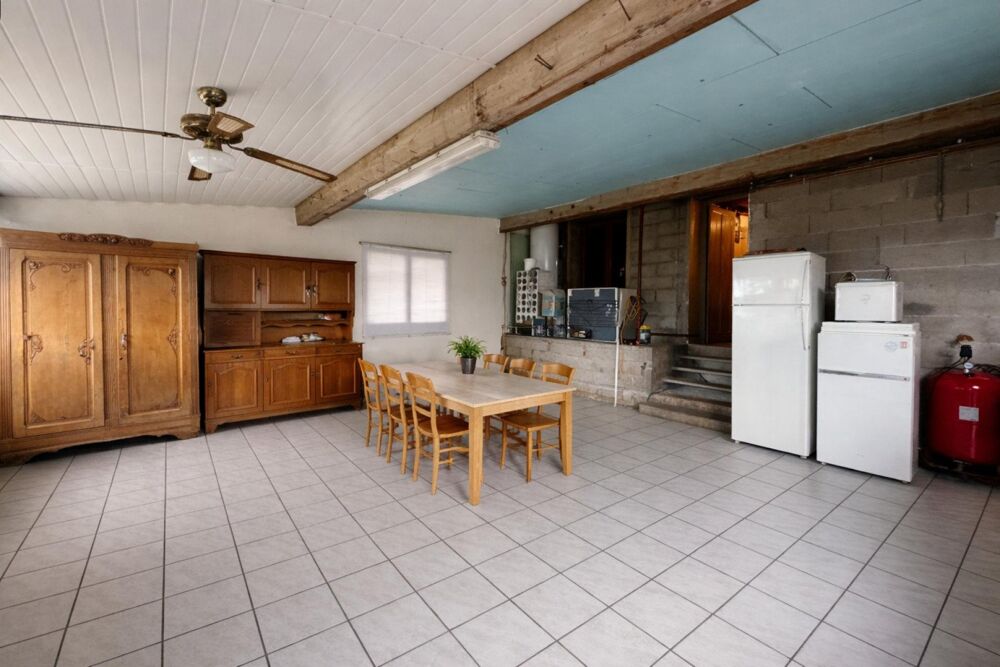 Vente Maison Bien rare aux multiples possibilités d'aménagement. Rossillon