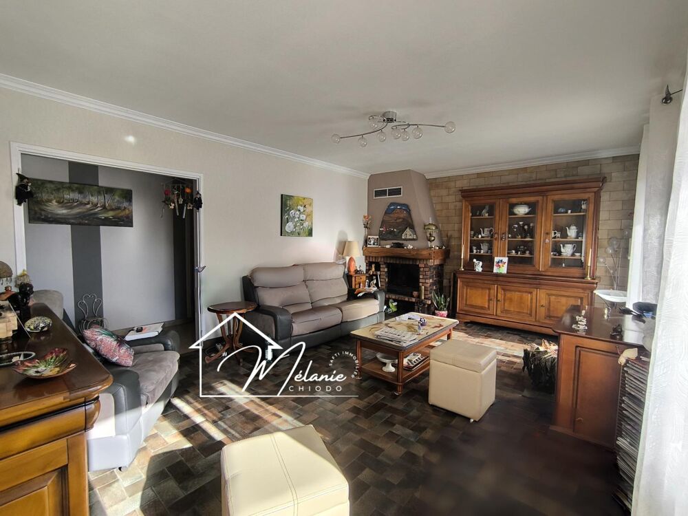 Vente Maison Maison familiale 5 chambres grand garage quartier calme Sayat