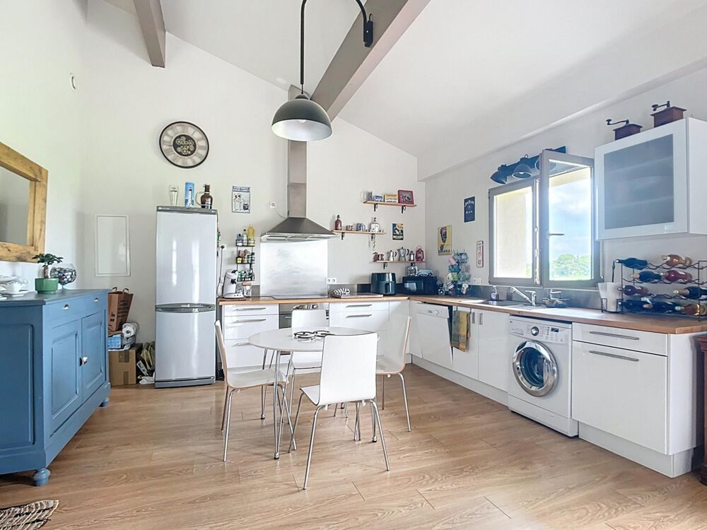 Vente Maison À Montady, vue imprenable, volumes rares et potentiel incroyable ! Montady