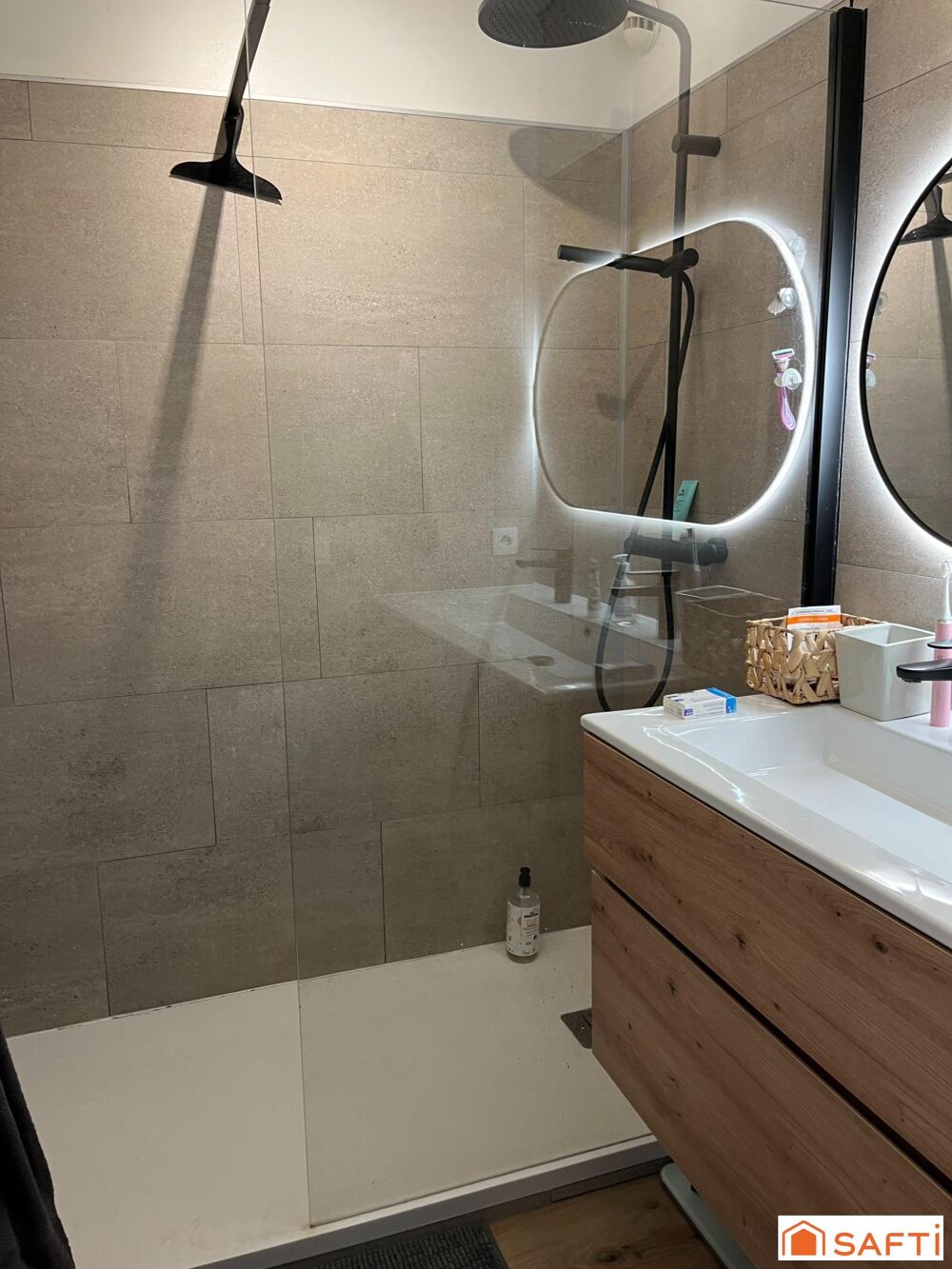 Vente Maison Maison de 6 pièces de 113m2 Roquebrune-sur-argens