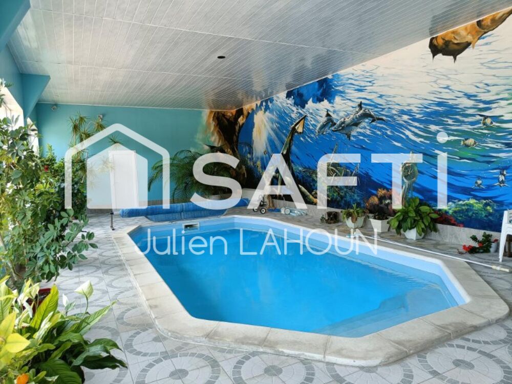 Vente Maison Domaine de 7ha avec une longère principale et dépendances Villefagnan