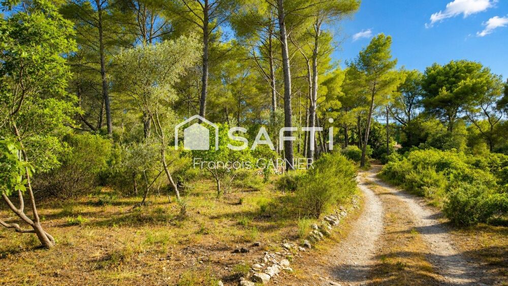 Vente Maison Bastidon T2 d'environ 44 m² sur une parcelle exceptionnelle de 6547 m² - Le Beausset Le beausset