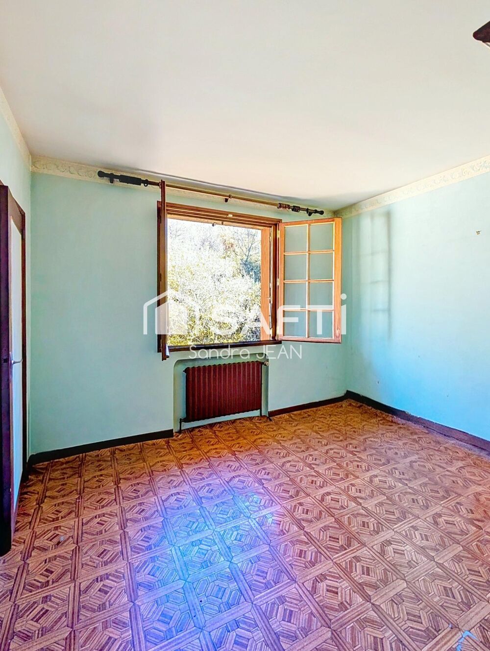 Vente Maison Maison proche des commodités avec un Grand Hangar Le garric