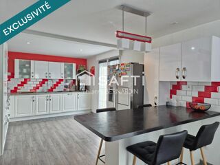  Maison � vendre 9 pi�ces 270 m�