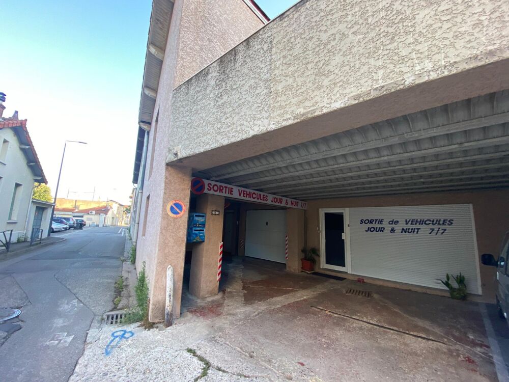 Vente Parking/Garage Opportunité Investisseur : Projet 9 Appartements Bourg-les-valence