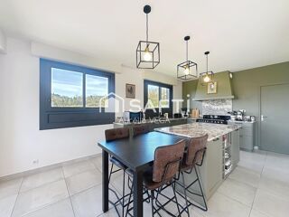  Maison � vendre 7 pi�ces 204 m�