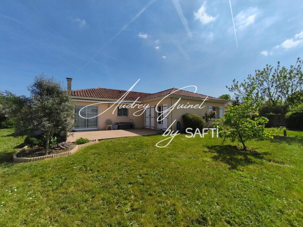 ? Saint-Cyr  Maison familiale avec piscine sur plus de 1200 m² de terrain