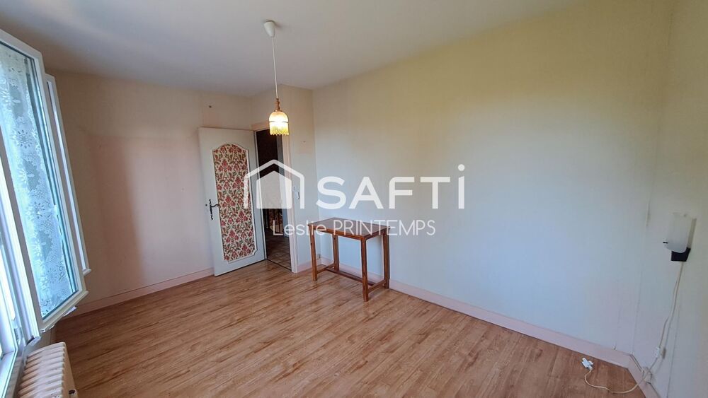 Vente Maison Maison 3 chambres avec ascenseur et beau terrain arboré constructible Coulonges-sur-l'autize