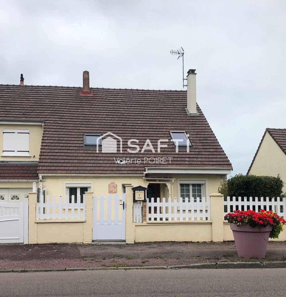 MAISON FAMILIALE 3 CHAMBRES AVEC GARAGE  PROCHE CENTRE-VILLE ET COMMERCE