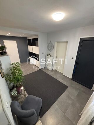  Maison  vendre 6 pices 140 m