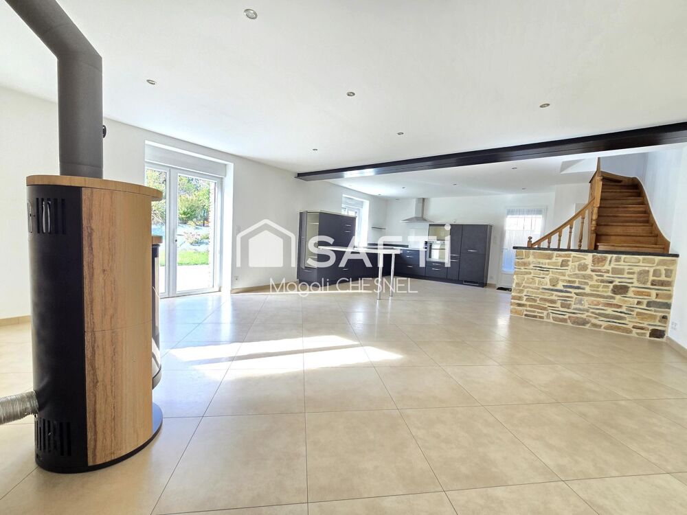 Vente Maison MAISON 112 m² – 4 CHAMBRES – GUIPEL Guipel