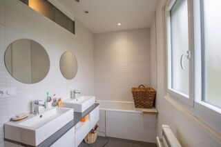  Maison � vendre 7 pi�ces 150 m�