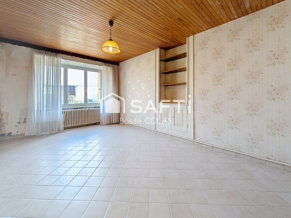 Vente Maison Corps de ferme avec 550 m² de dépendances Aussonce