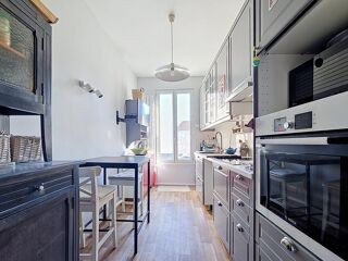  Immeuble à vendre 180 m²