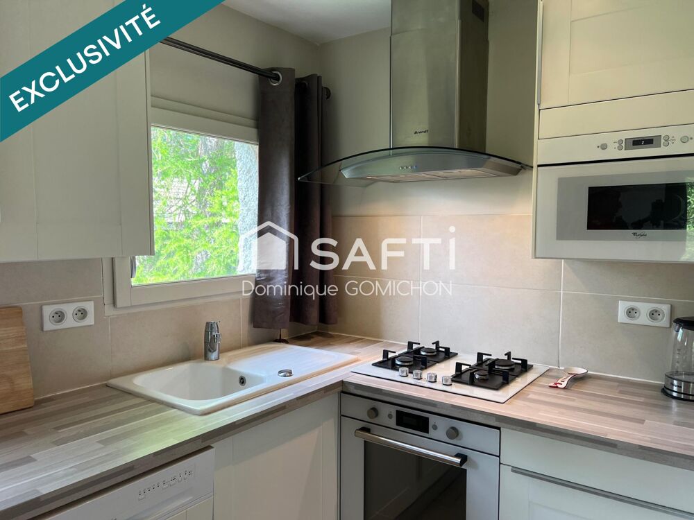 Joli studio fonctionnel avec cheminée/insert