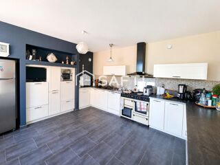  Maison à vendre 9 pièces 227 m²