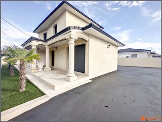  Maison  vendre 6 pices 101 m