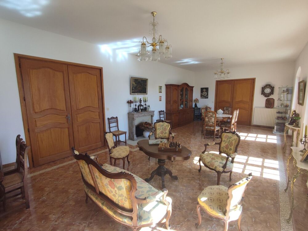 maison familiale atypique et spacieuse de 1973