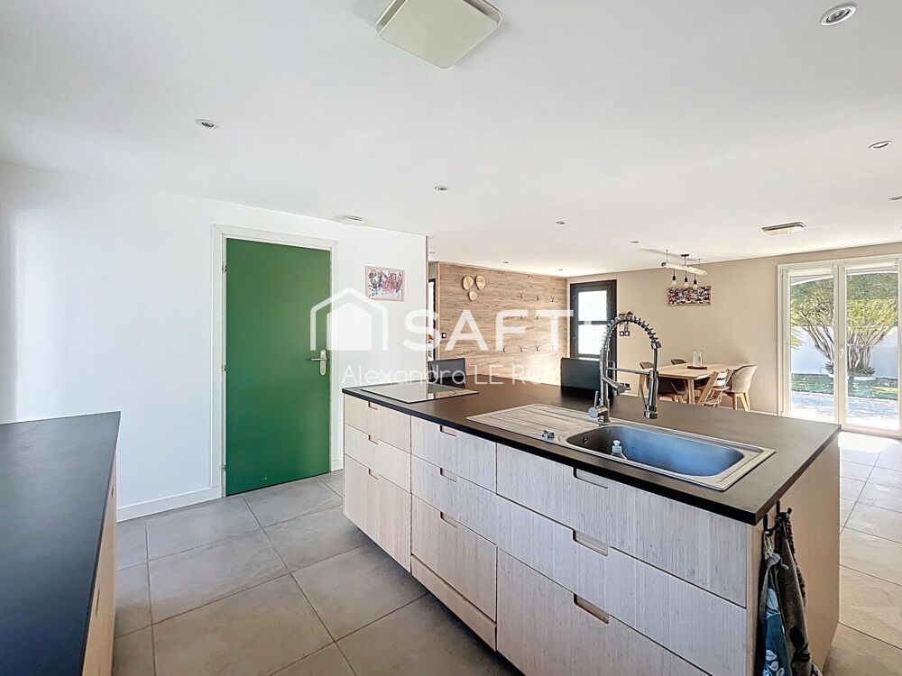 Vente Maison Sur 907 m2 de parcelle, villa de 220 M2 ! Nebian