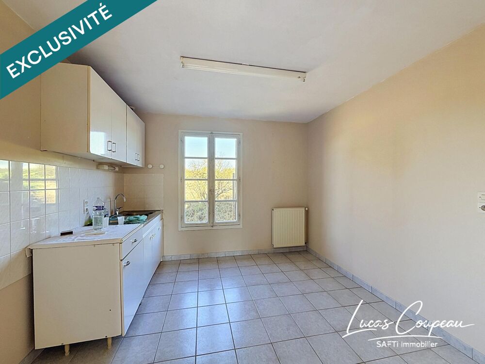 Vente Maison Maison à rénover avec 3 hectares Marigne
