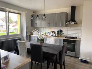  Immeuble � vendre 243 m�