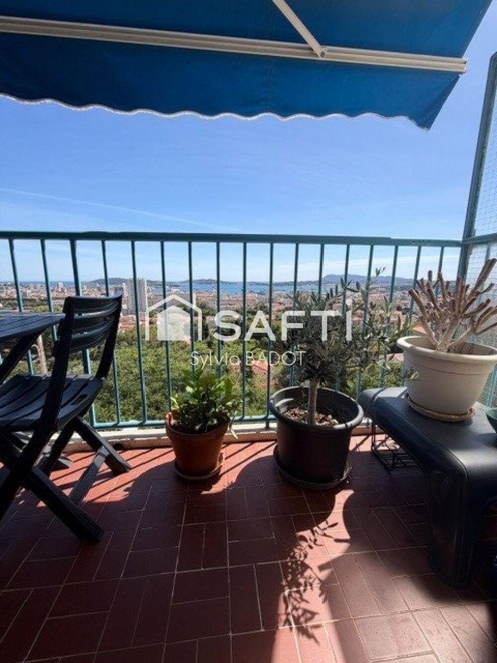 Vente Appartement TOULON BAS FARON APPARTEMENT T3 AVEC MAGNIFIQUE VUE 180° +CAVE Toulon