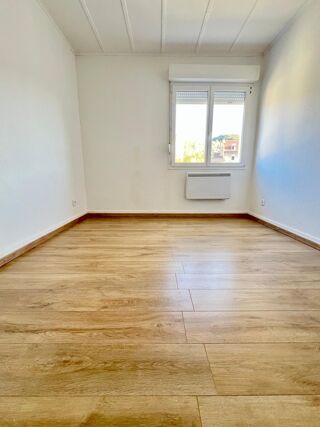  Appartement  vendre 4 pices 68 m