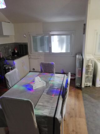  Immeuble � vendre 296 m�