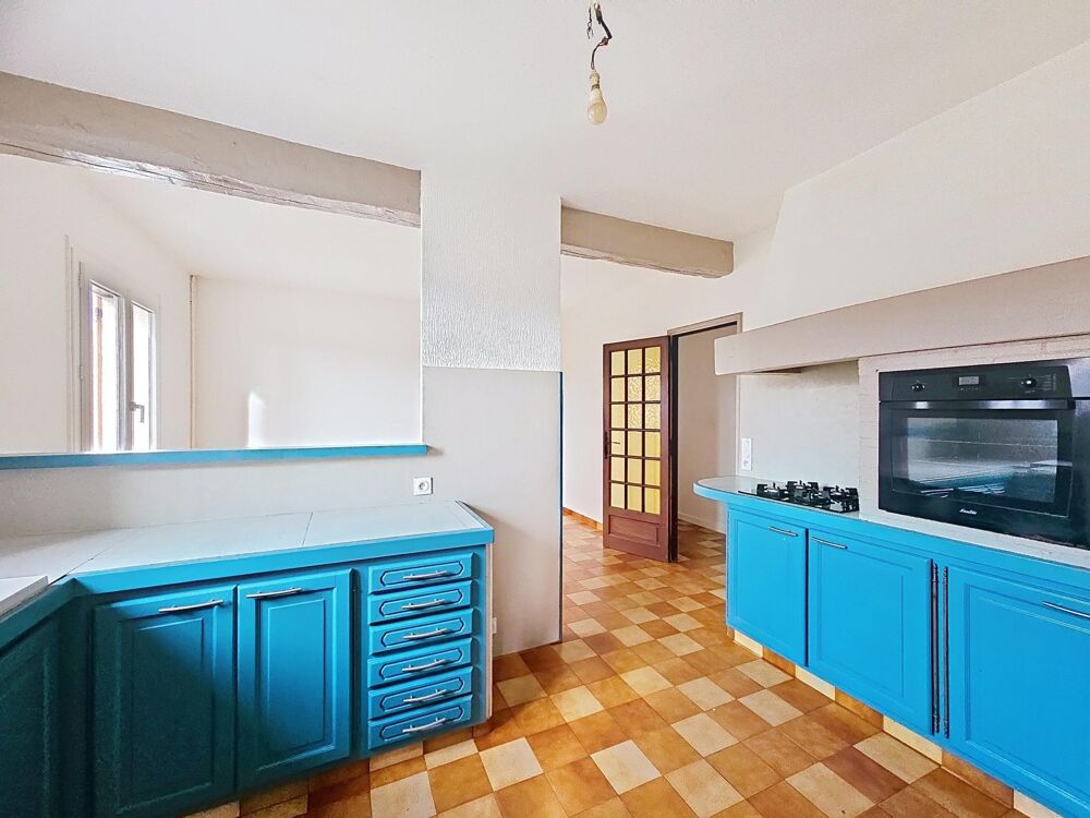 Vente Maison Maison de plain-pied avec dépendances – Villeneuve-la-Comptal – Idéale artisan ou projet évolutif Villeneuve-la-comptal